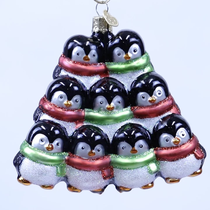 Penguin Family Of 9 Ornament – Old World Christmas