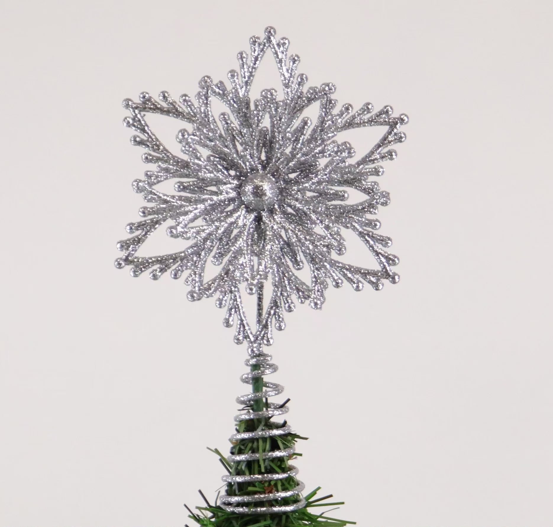 Mini Snowflake Tree Topper – Old World Christmas