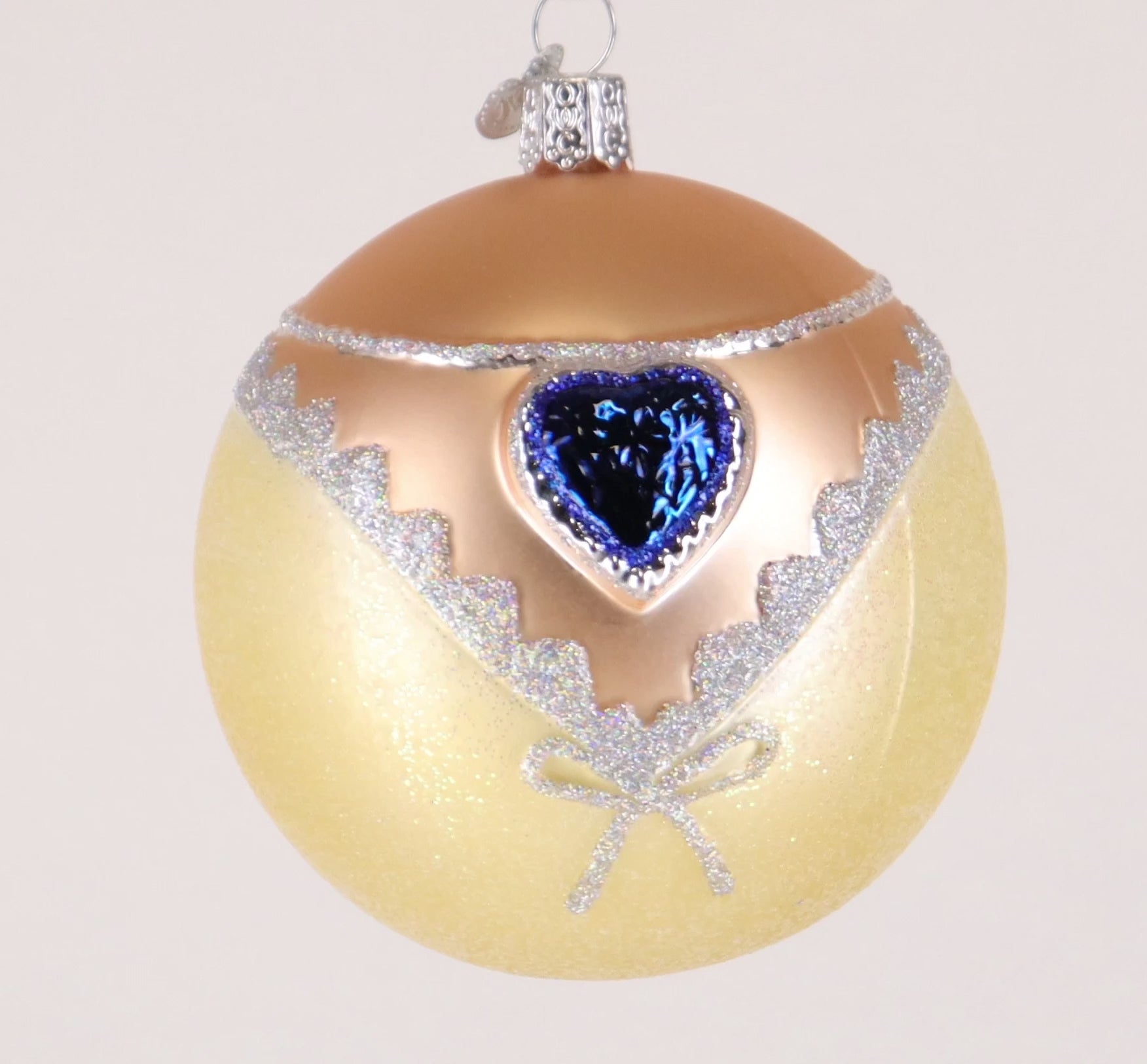 Soul Of The Sea Round Ornament – Old World Christmas