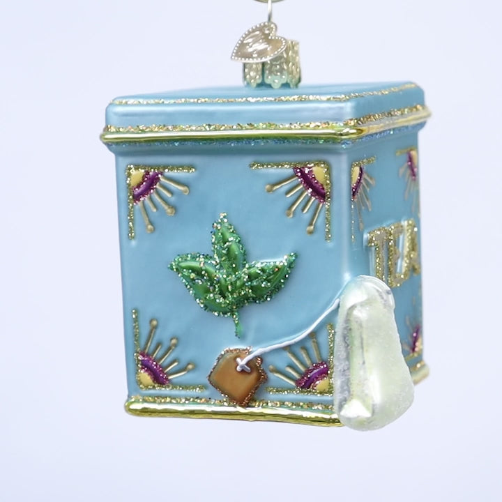 Tea Tin Ornament – Old World Christmas