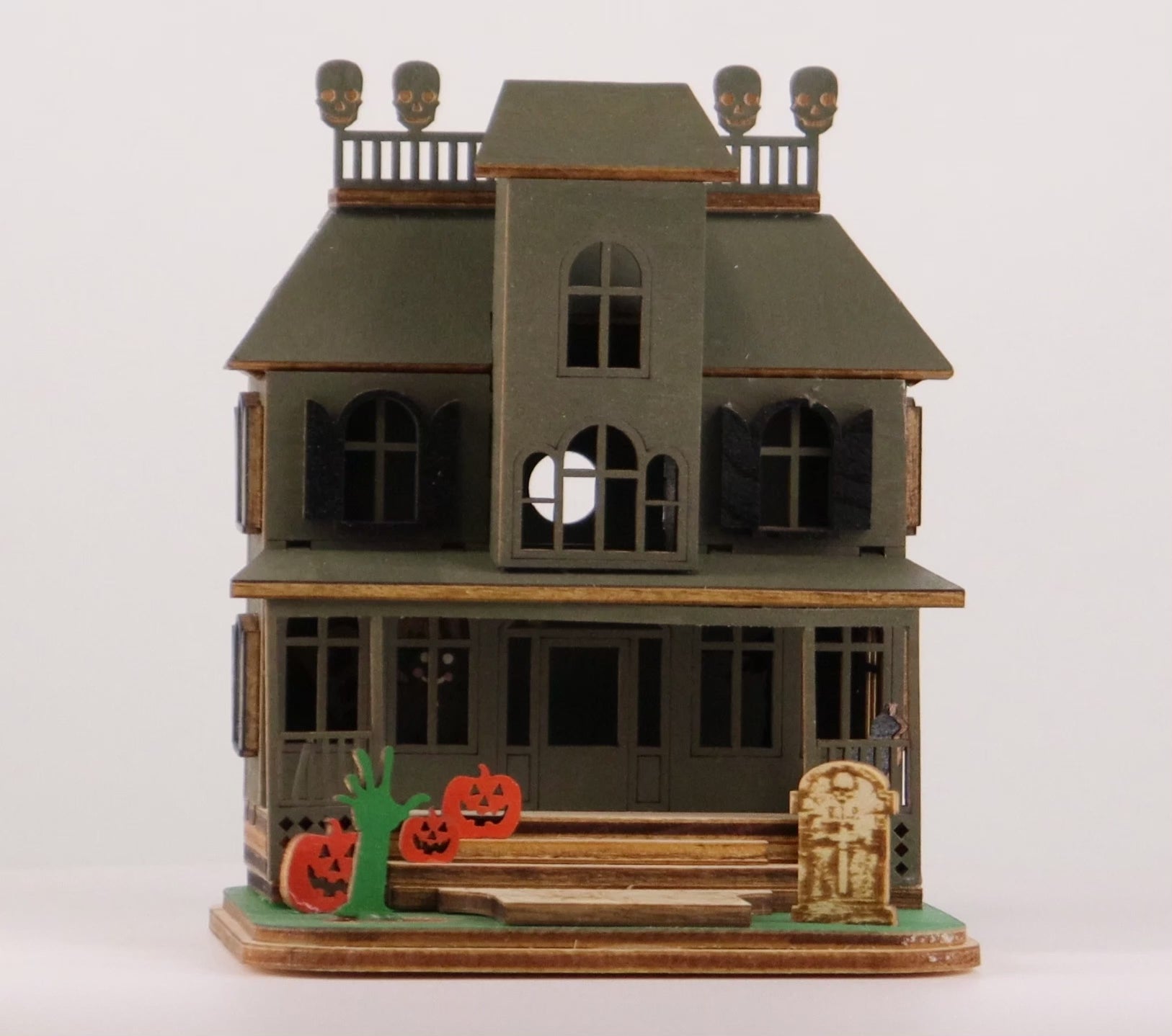 Haunted Mansion Ornament – Old World Christmas