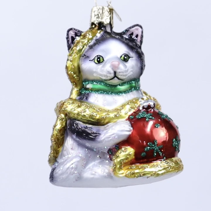 Holiday Kitten Ornament | Old World Christmas™