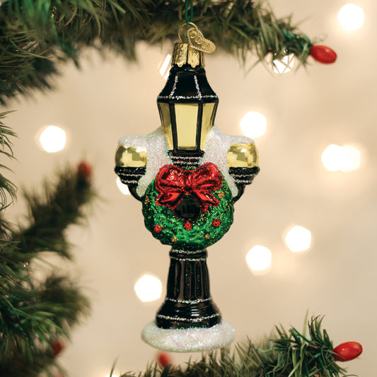 Christmas Lamp Post Ornament