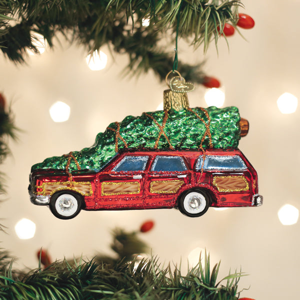 Station Wagon With Tree Ornament – Old World Christmas